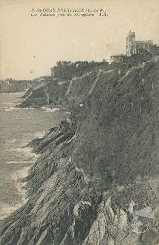 8 - St-Quay-Portrieux - Les falaises près du sémaphore